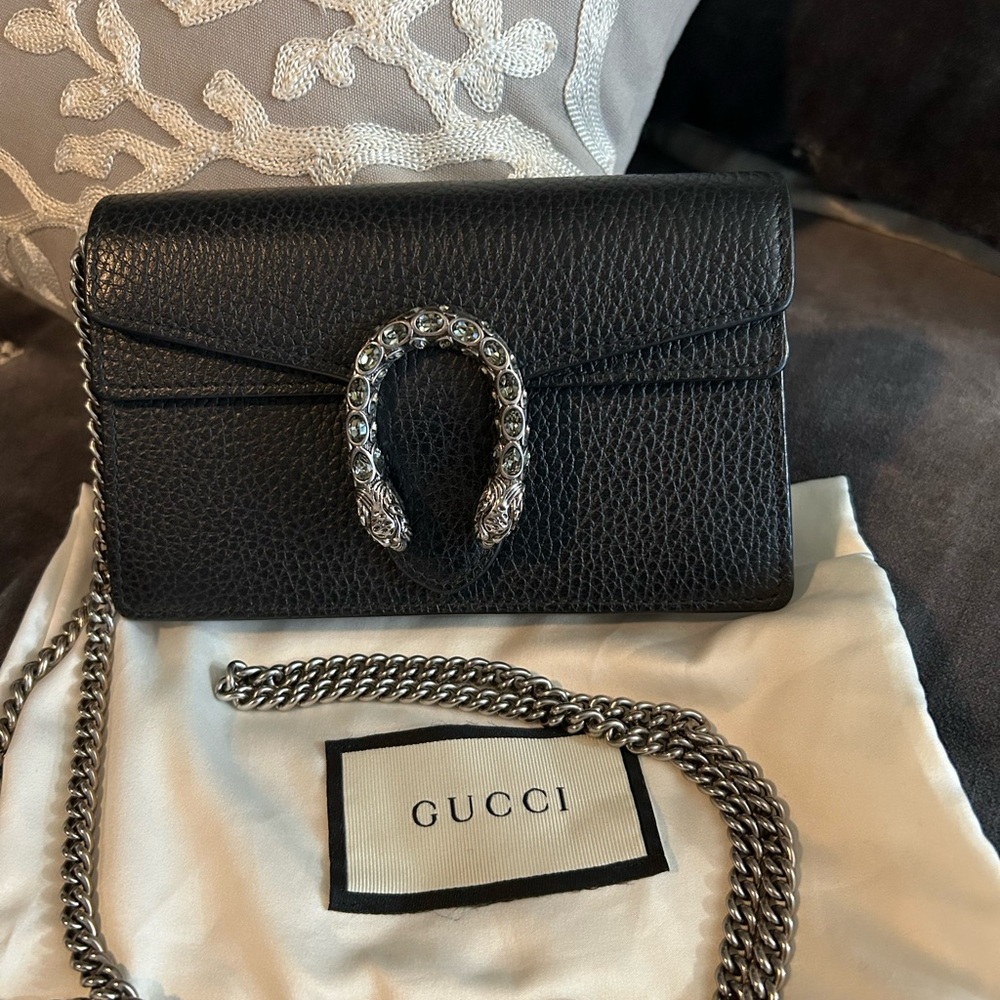 ❌SOLD❌ Gucci preloved Black Leather Dionysus Mini Bag with Crystal Tiger Head